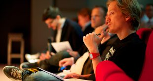 چگونه صاحب وبسایت درآمد زا شویم